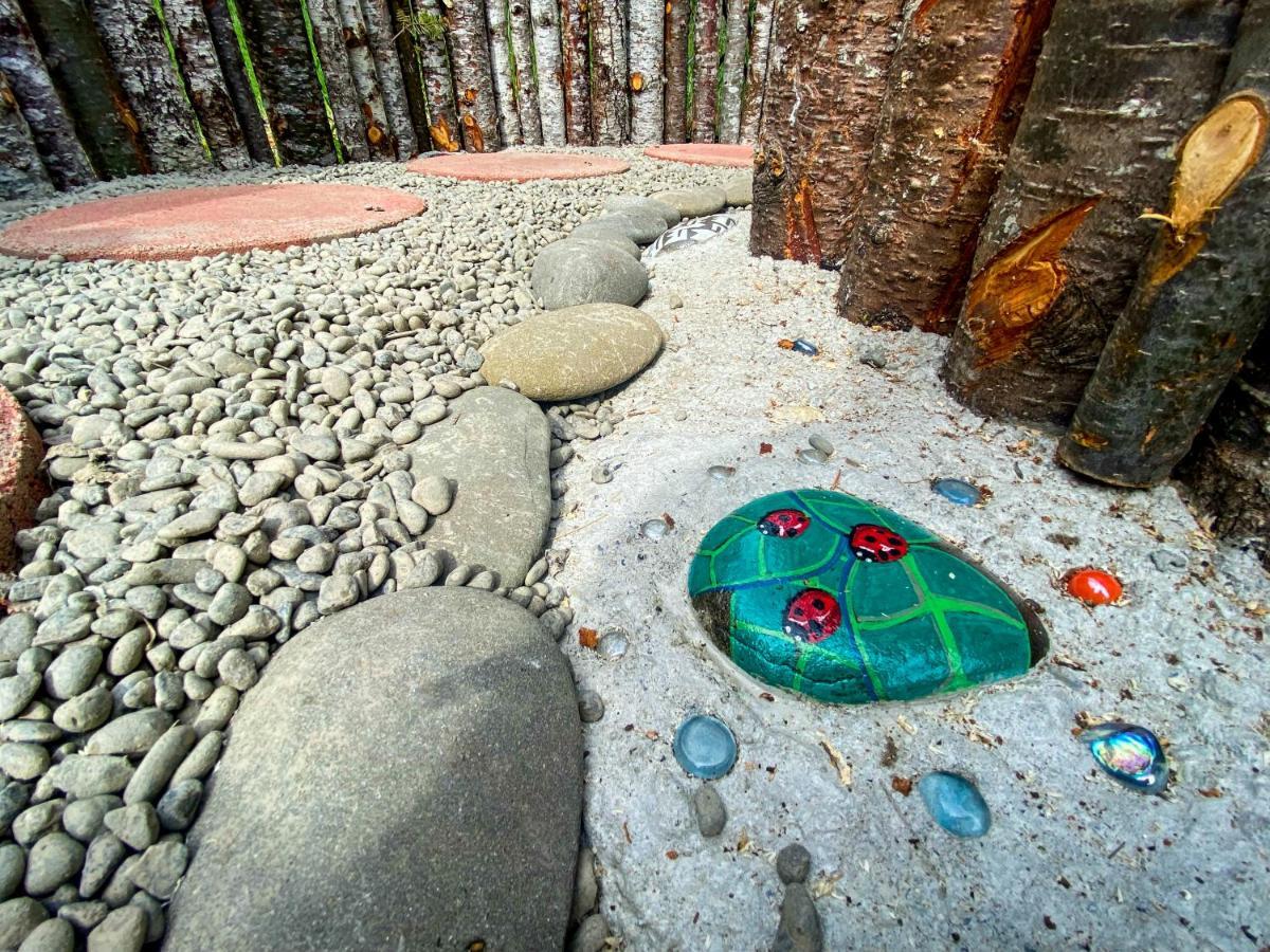 Отель Glamping In The Redwoods With A Hot Tub! Гарбервилл Экстерьер фото